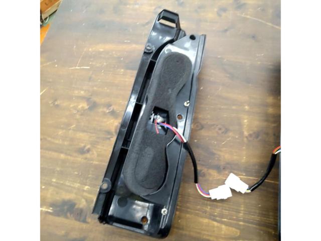 ノーブランド フルLEDテールレンズ ■200系ハイエース