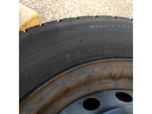 DUNLOP
ENASAVE
VAN01