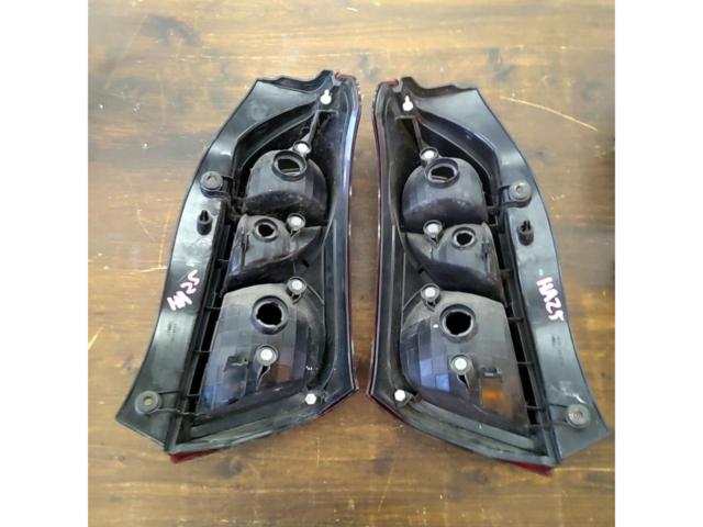 SUZUKI
Alto/HA25S/HA35S genuine taillights