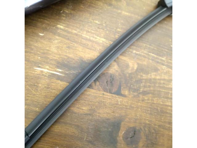 BOSCH
Aero Twin
J-Fit
Aero wiper
650 mm
AJ65