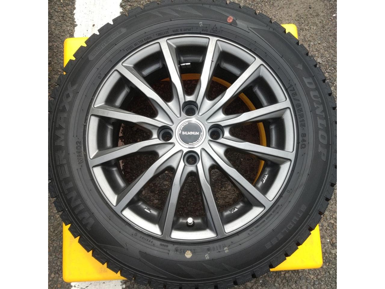 BRIDGESTONE BALMINUM A12+DUNLOP WINTER MAXX WM02