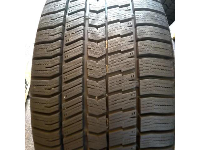 ノーブランド メッシュホイール+GOODYEAR ICE NAVI8