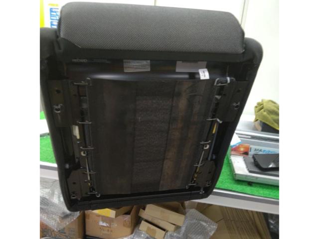 RECARO S-7
GK100