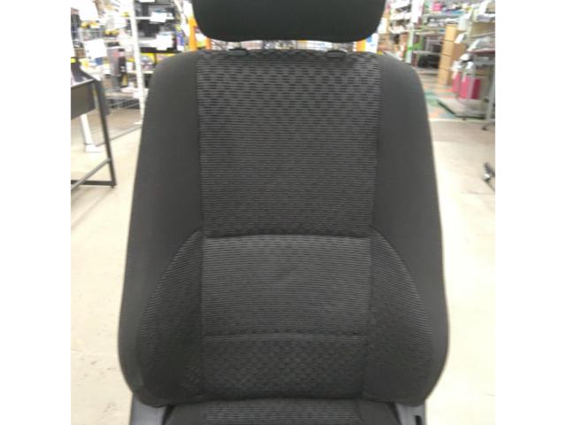【運転席側】【トヨタ純正】リクライニングシート