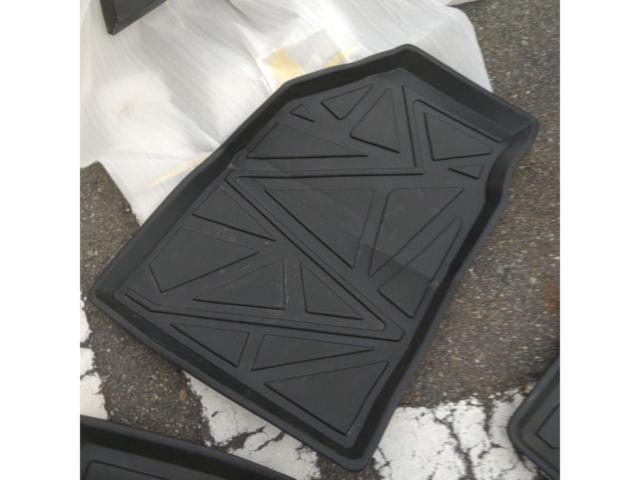 メーカー不明 3Dフロアマット
