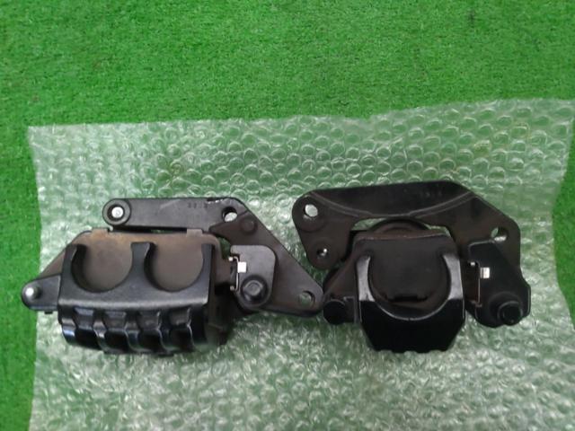 YAMAHA Cygnus Grifas
Genuine caliper
Set before and after
