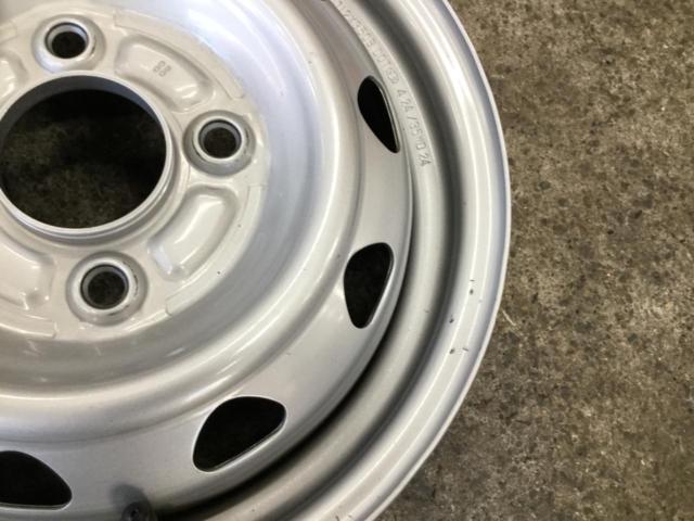 Others
Unknown Manufacturer
Steel wheel