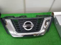 Nissan genuine T32
X-TRAIL
Late genuine grill