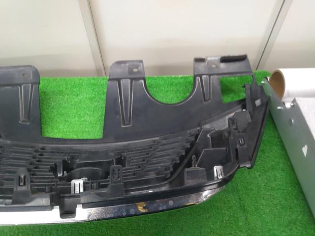 Nissan genuine T32
X-TRAIL
Late genuine grill