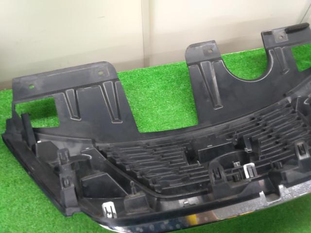 Nissan genuine T32
X-TRAIL
Late genuine grill
