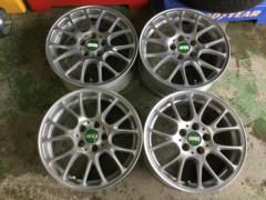No BBS (Bee-Bees) brand setting available.
BBS
RE-L
RE5000