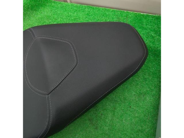 【HONDA】ダブルシート