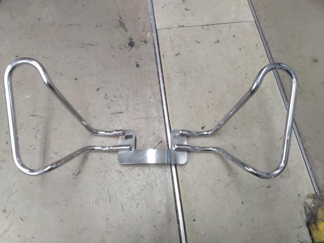 Harley-Davidson
Genuine passenger grab rail
