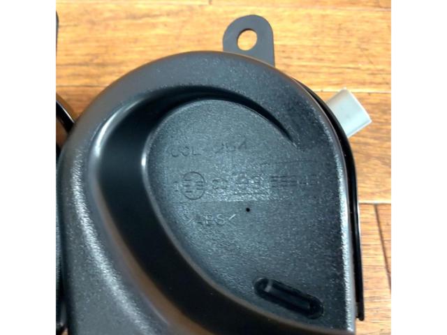 ホンダ 純正オプションユーロホーン  品番:UCL-254/UCH-253