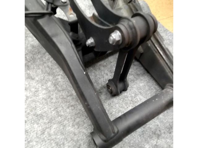 【KAWASAKI】ZX-25R純正スイングアーム