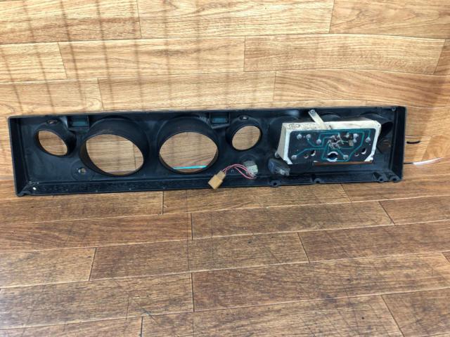 Nissan Genuine Meter Panel for Skyline
Kenmeri