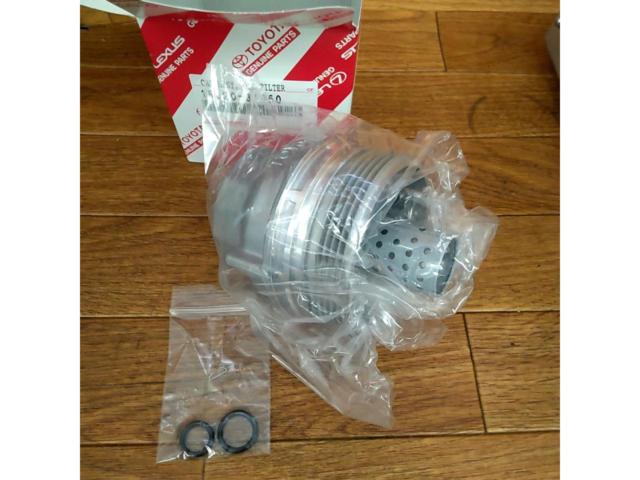 【トヨタ純正】オイルフィルター 品番:15620-31050 ハイランダー/RAV4/カムリ等 未使用