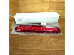 【ノーブランド】LEDハイマウントストップランプ 未使用 【200系ハイエース/1型～3型前期用】