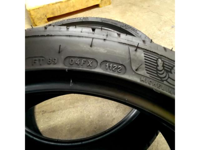 MICHELIN PILOT SPORT 4  タイヤ2本セット