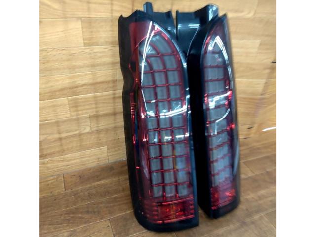 【DKI】LEDテールレンズ【ハイエース 200系】