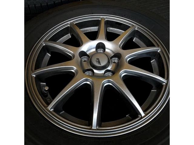 Yellow
Hat
Sport
ABELIA
+
BRIDGESTONE
BLIZZAK
VRX3