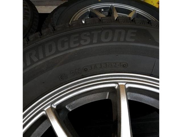 Yellow
Hat
Sport
ABELIA
+
BRIDGESTONE
BLIZZAK
VRX3