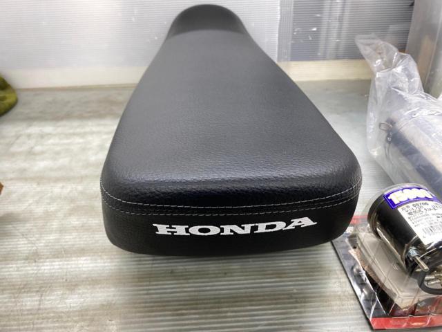 ホンダ純正 シート DAX125