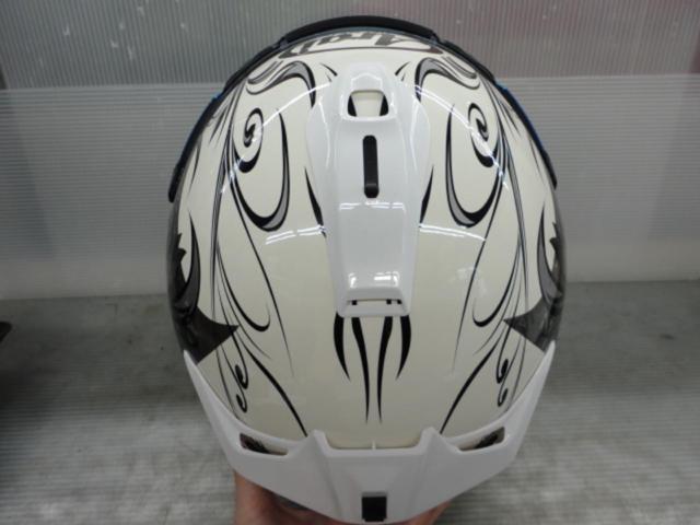 Arai VECTORX サイズ:61.62cm