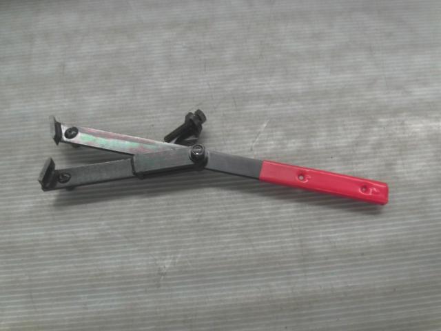 DAYTONA プーリー脱着ホルダー 31832