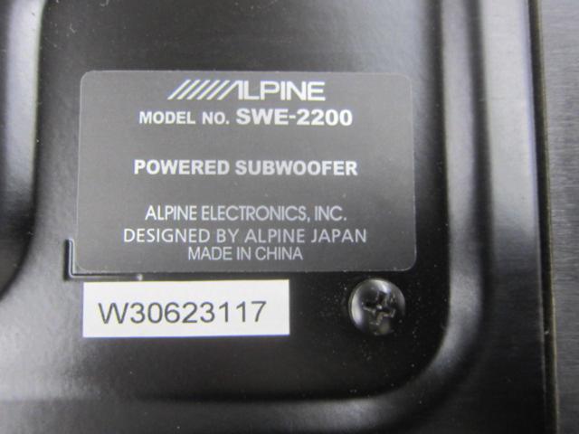 ALPINESWE-2200
Tune-up subwoofer + dedicated controller/compact amplifier
2007 model