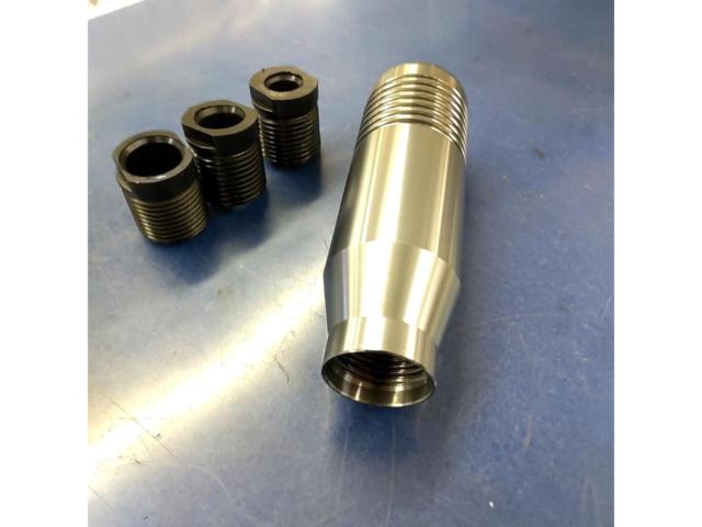 Unknown Manufacturer
Aluminum
Shift knob