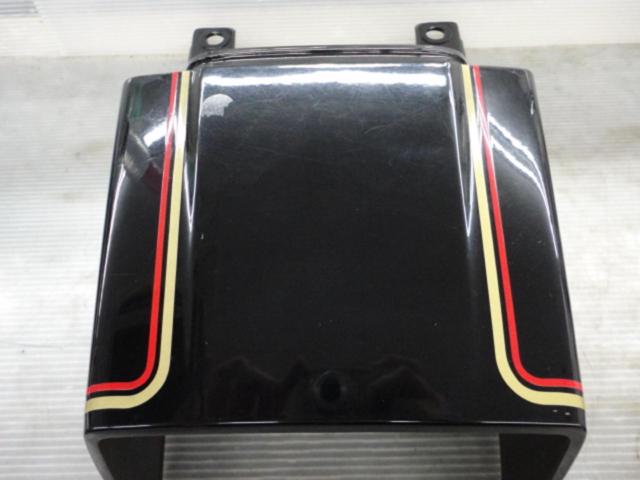1KAWASAKI 純正 テールカウル 黒×金赤ライン【Z1300/ZG1300】