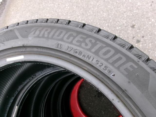 BRIDGESTONE BLIZZAK VRX3 225/45R18