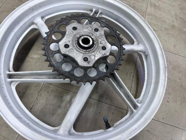 ホンダ純正 リアホイール ホワイト 【NSR250R/MC18 1988年型】