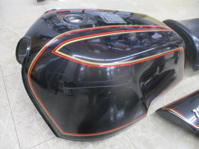 KAWASAKI(カワサキ) KZ1300純正外装セット