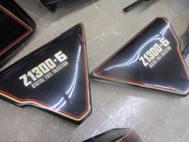 KAWASAKI(カワサキ) KZ1300純正外装セット