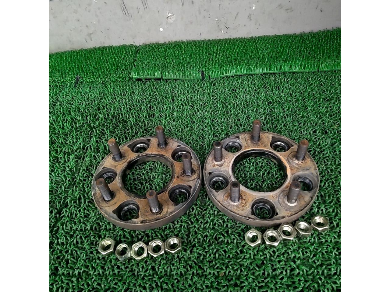 DULAX (with minor defects)
Wide tread spacer
15mm x 1.25 x 114.3-5H