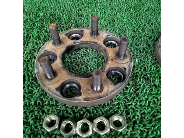 DULAX (with minor defects)
Wide tread spacer
15mm x 1.25 x 114.3-5H