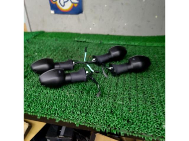 【メーカー不明】クリアウインカー