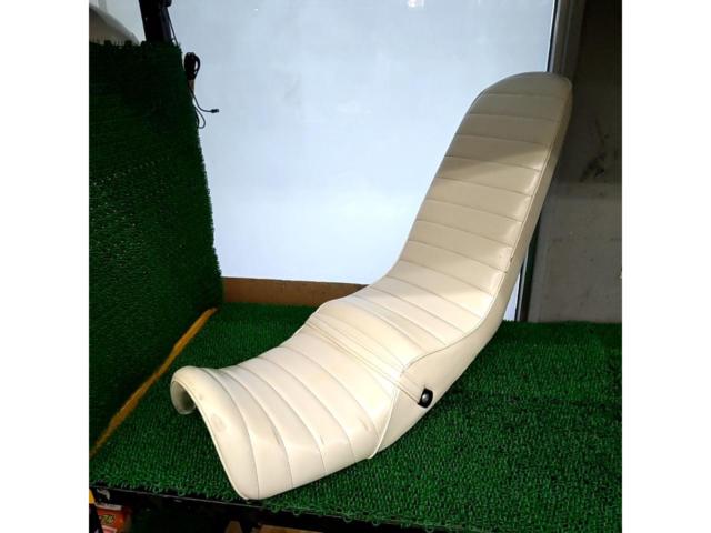 【メーカー不明】レザー三段シート XJR400 4HM 45cm 