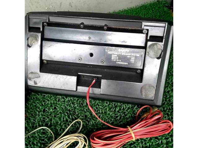 SANYO FSP-V722
Type Place
Speaker