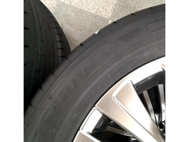 Toyota genuine 80 series
Harrier
Z grade genuine wheel
+
TOYOPROXES
SPORT