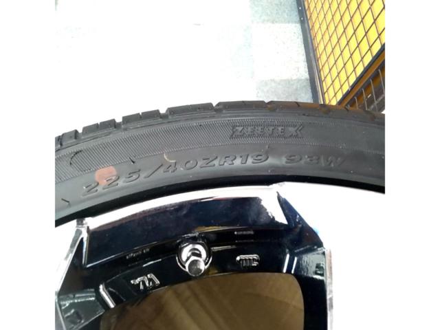 【その他】超美品!MODELLISTA WingDancer X☆220系クラウンRS用☆+【ZEETEX】 HP6000 225/40ZR19