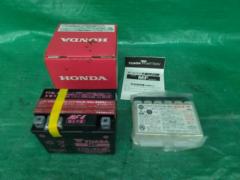 HONDA YUASA VRLAオートバイ用MFバッテリー(制御弁式) YT4L-BS