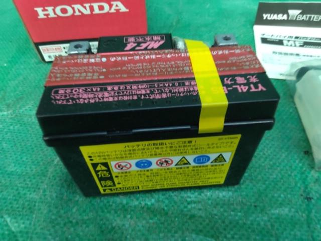 HONDA YUASA VRLAオートバイ用MFバッテリー(制御弁式) YT4L-BS