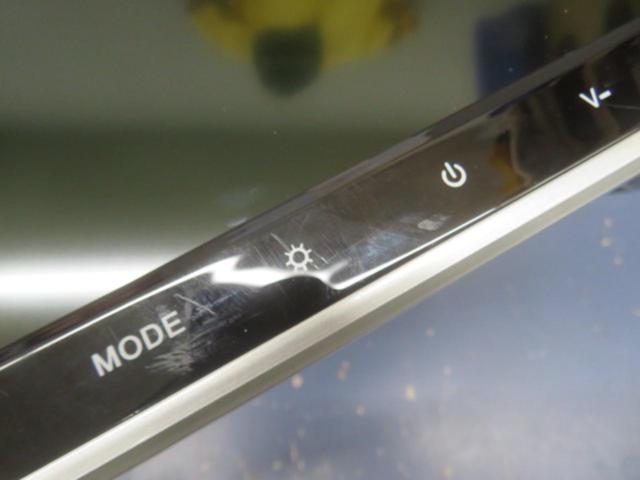 メーカー不明 DVDプレーヤー内臓10インチモニター