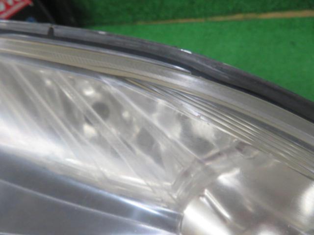 トヨタ 30プリウス 前期 純正LEDヘッドライト