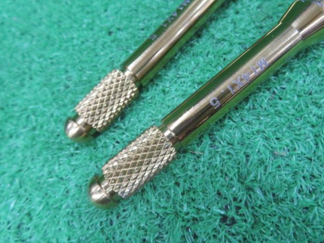 Unknown Manufacturer
Wheel setting bolt
M14xP1.5