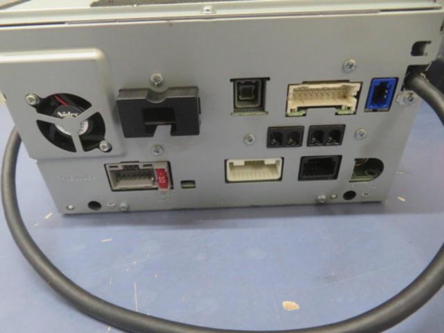 Daihatsu genuine
Panasonic
CN-LR 800 DDC
Move LA150S with panel