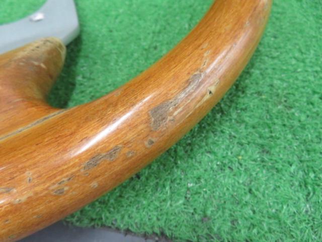 MOMO
Vu~eroche
Wood steering